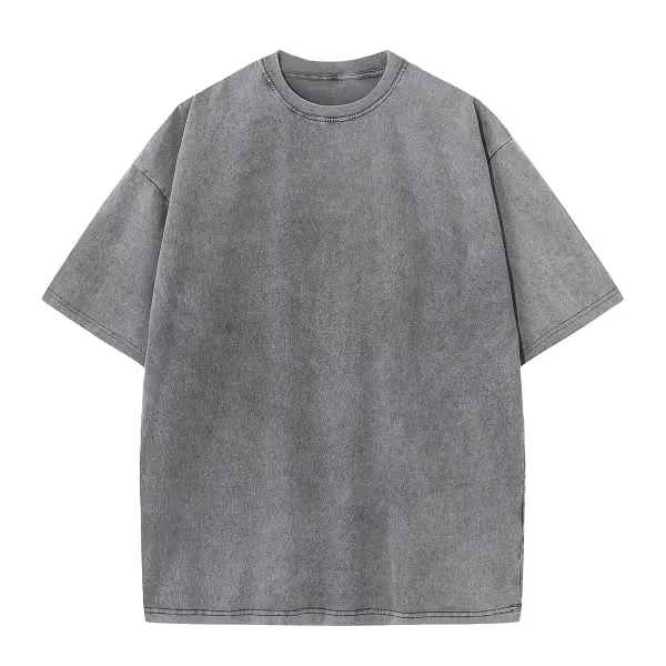 Esta camiseta unisex de estilo retro está confeccionada en tejido de algodón grueso, tiene un corte holgado y presenta un efecto desgastado y desteñido.