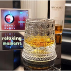 Vaso de whisky giratorio