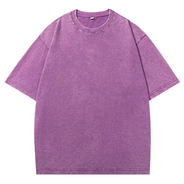 Esta camiseta unisex de estilo retro está confeccionada en tejido de algodón grueso, tiene un corte holgado y presenta un efecto desgastado y desteñido.