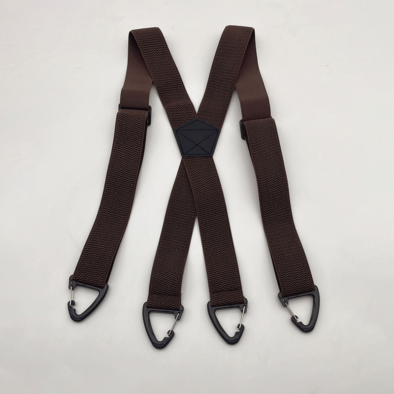 Tirantes para hombre con espalda cruzada y hebillas de gancho.