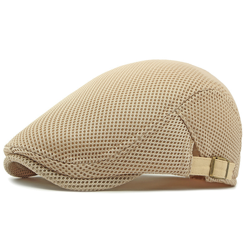 Gorro transpirable: tejido de malla, correa ajustable (55–60 cm) y banda antisudor integrada.