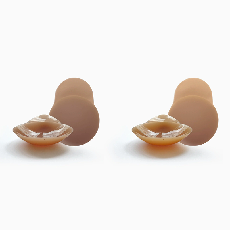 💞¡Compra 1 y llévate 1 GRATIS!🌈✨ Cubrepezones adhesivos invisibles con efecto lifting para mujeres