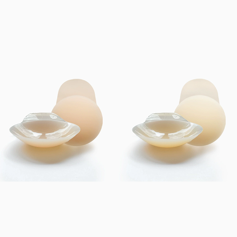 💞¡Compra 1 y llévate 1 GRATIS!🌈✨ Cubrepezones adhesivos invisibles con efecto lifting para mujeres
