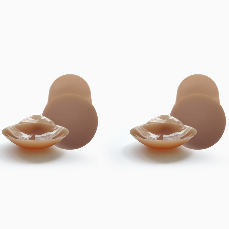💞¡Compra 1 y llévate 1 GRATIS!🌈✨ Cubrepezones adhesivos invisibles con efecto lifting para mujeres